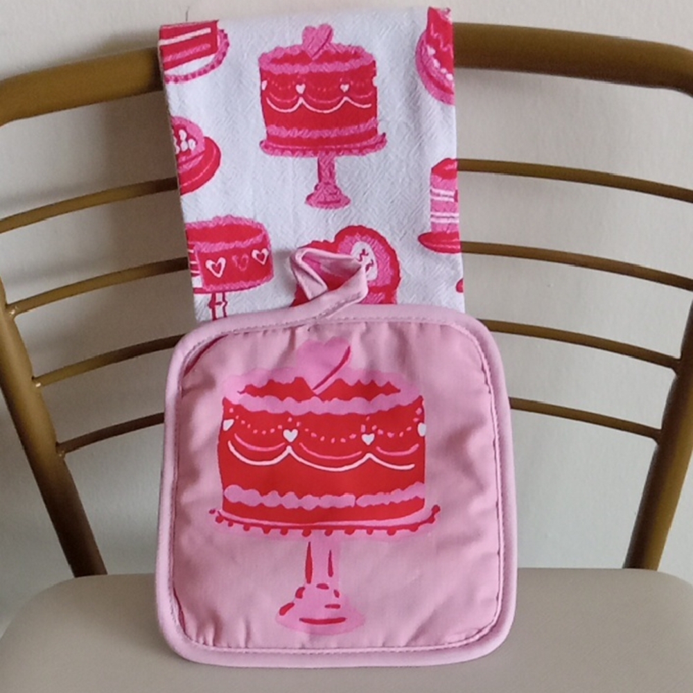 Target Pink and White Cake Design Kitchen Set